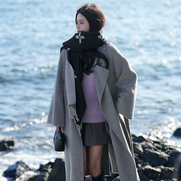 Manteau en laine du Nouvel An avec doublure en duvet pour femme – Modèle long
